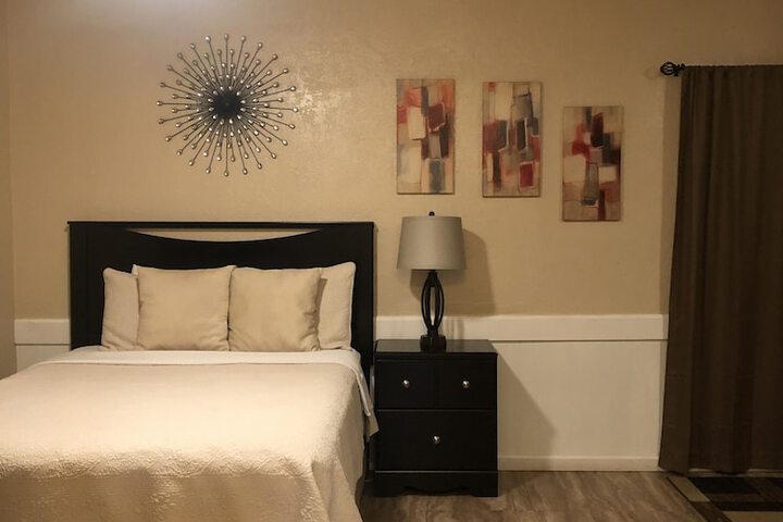 Room 28 of 41
