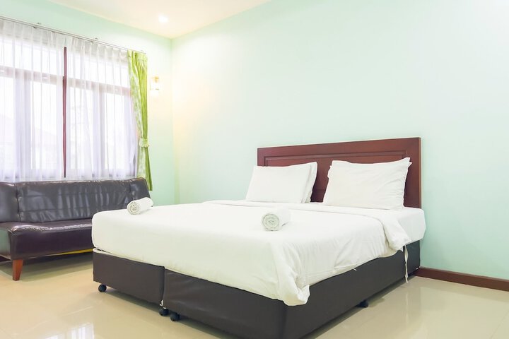 Room 3 of 36