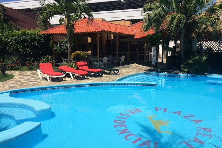 Pool Hotel