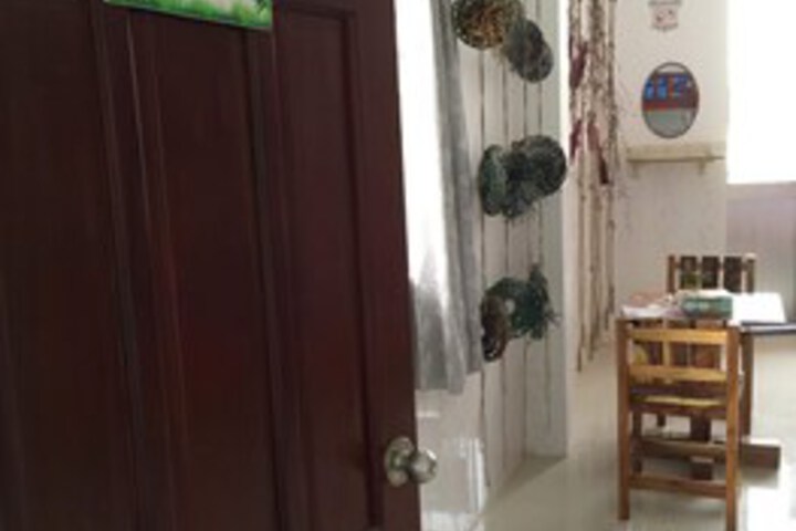 Room 35 of 44