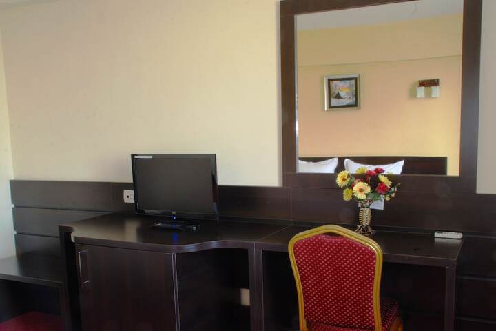 Room 35 of 51