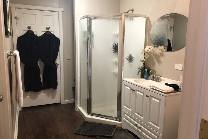 Room 18 of 35