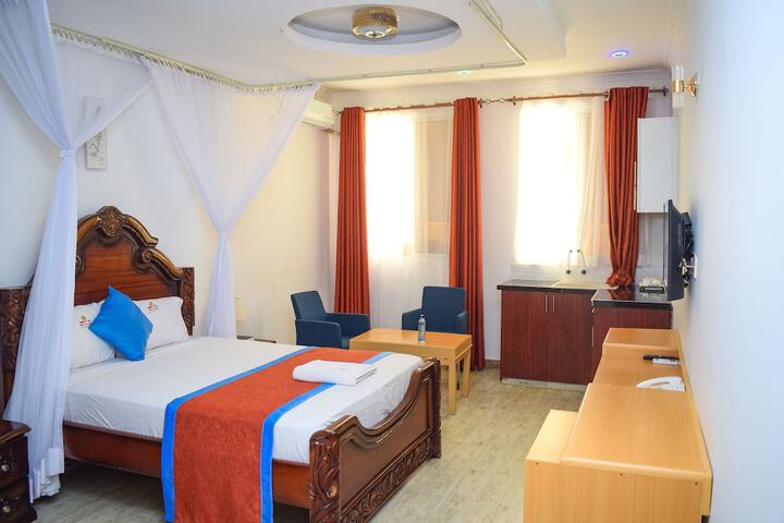 Room 4 of 45