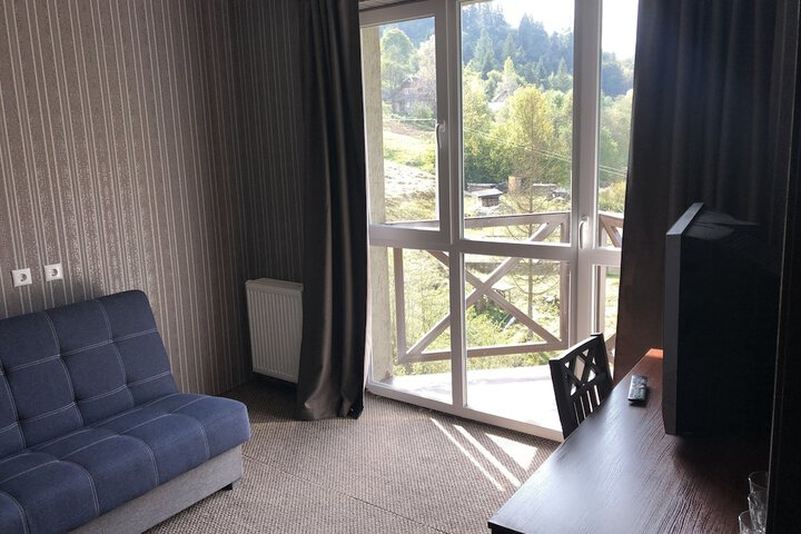 Room 15 of 61