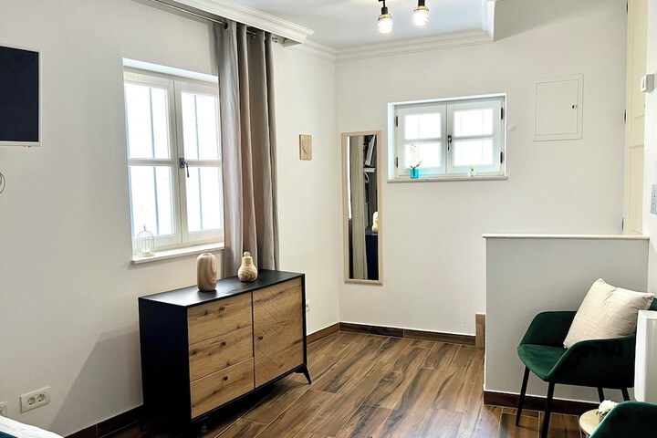 Room 18 of 84