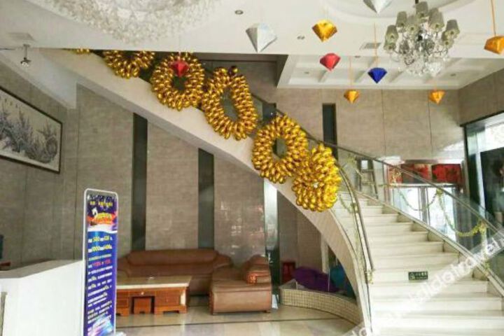 Hotel Interior 11 of 17