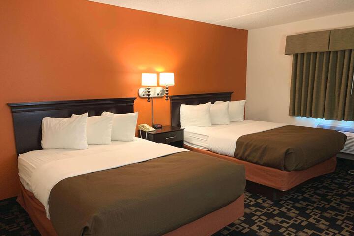 1 King Bed (21 of 21)