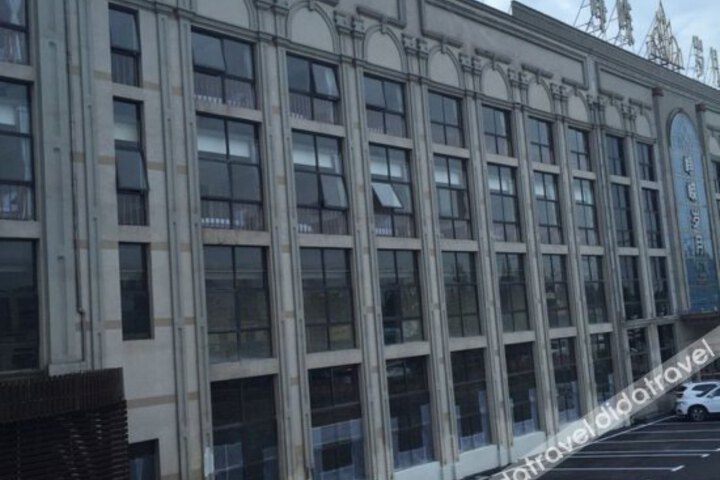 Shanghai Anze Holiday Hotel