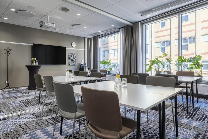 Meeting 209 of 232