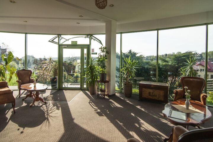 Lobby Entry