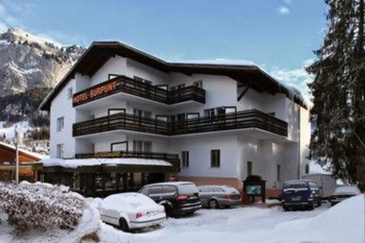 Hotel 8 of 23