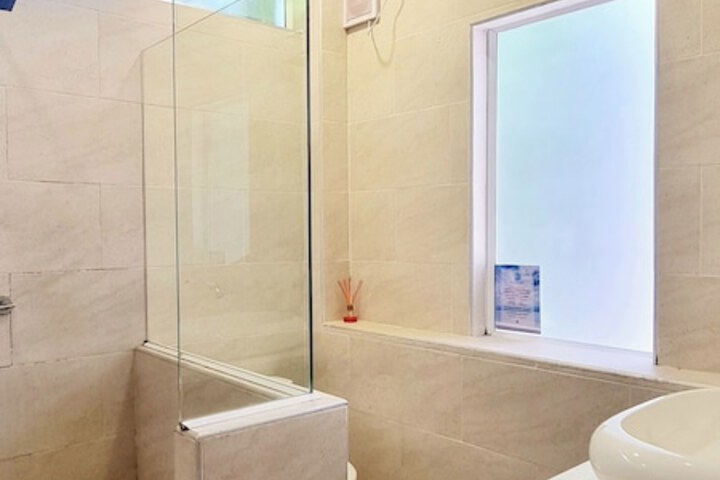 Room 8 of 57