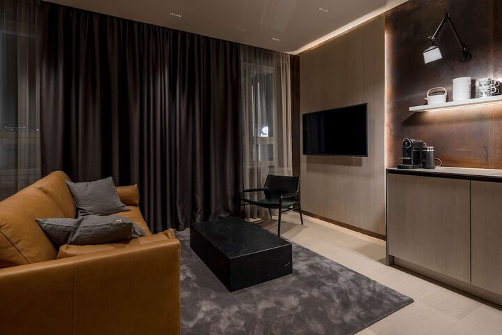 Room 81 of 122