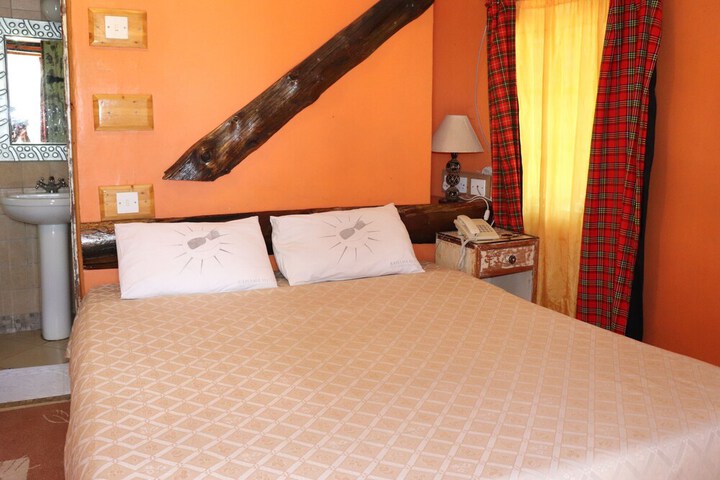 Room 4 of 35