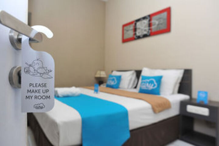 Room 8 of 22