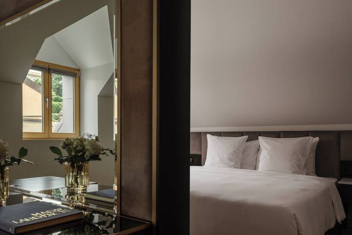 Room 12 of 55