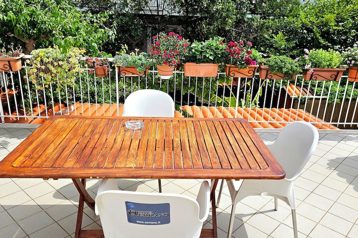 Terrace/Patio 18 of 65