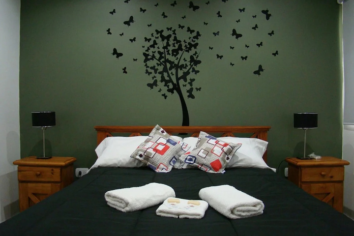 Room 5 of 20