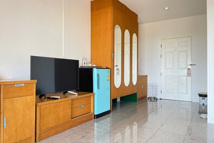 Room 3 of 21