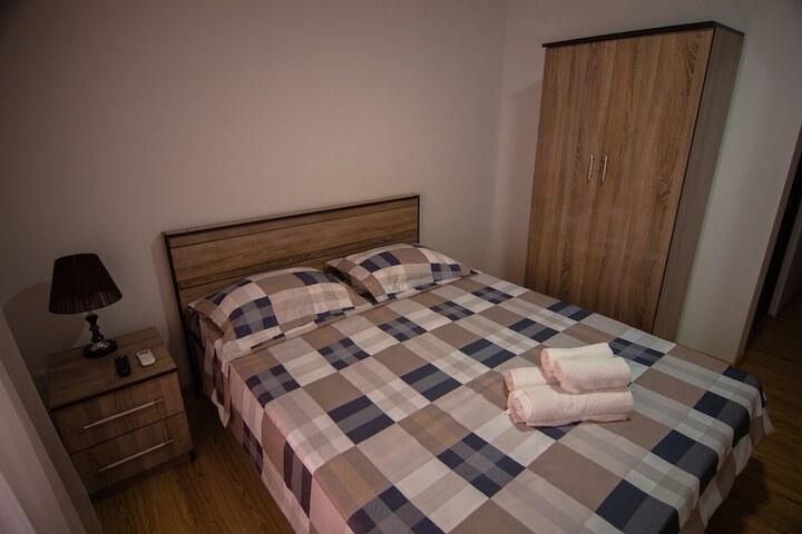Room 2 of 13