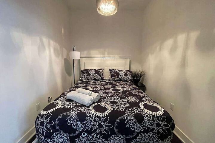 Room 19 of 60