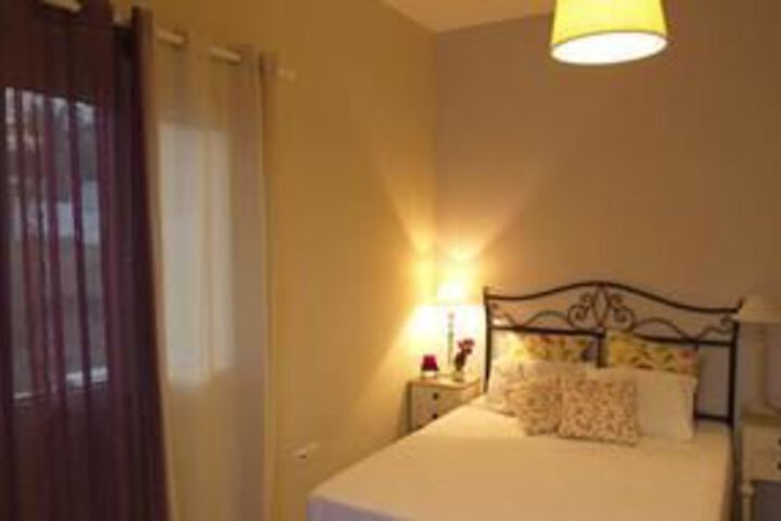 Room 16 of 30