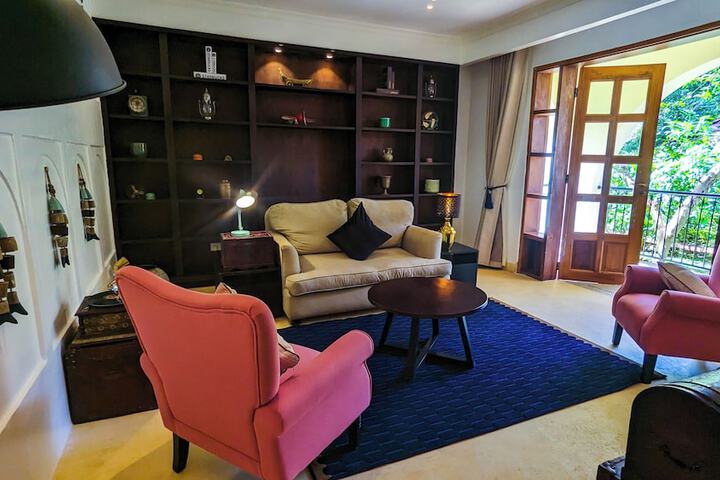 Room 16 of 53