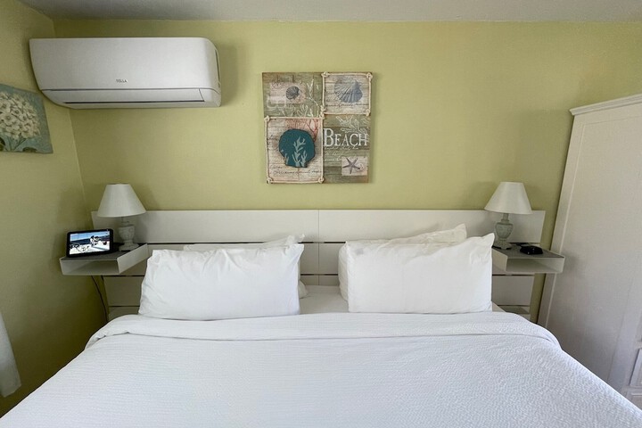 Room 26 of 101