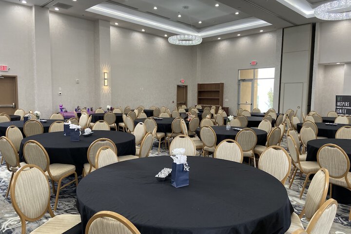 Banquet hall