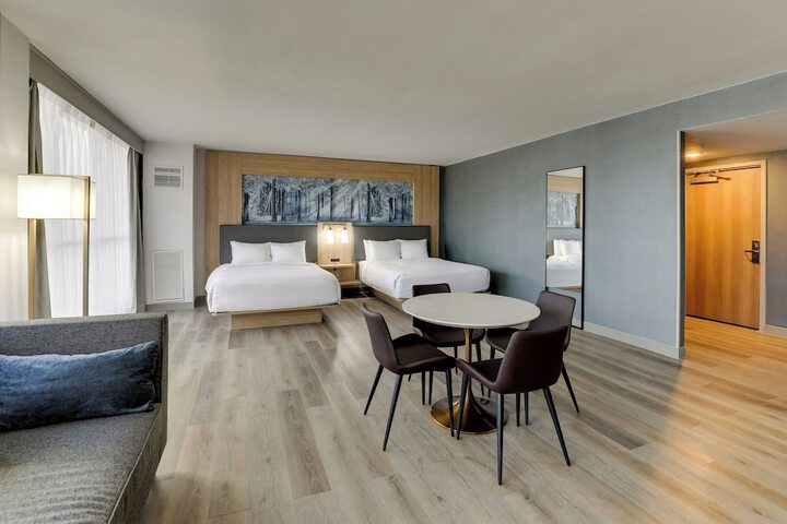 Room 21 of 60