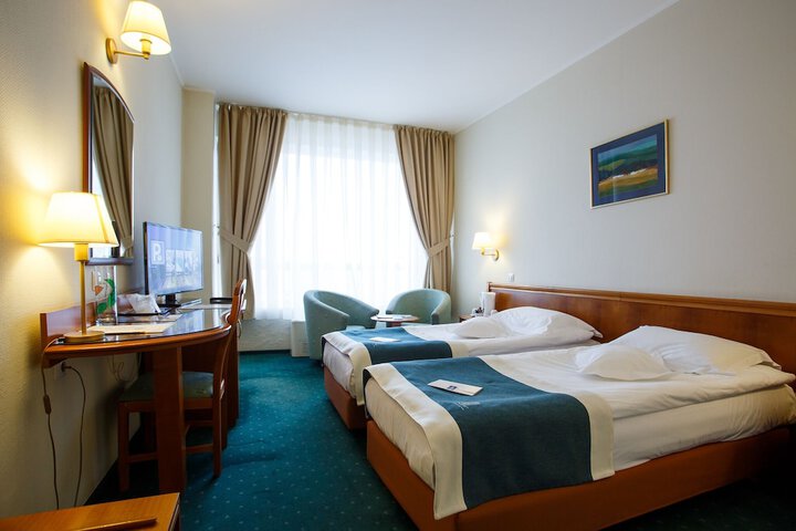 Room 14 of 75
