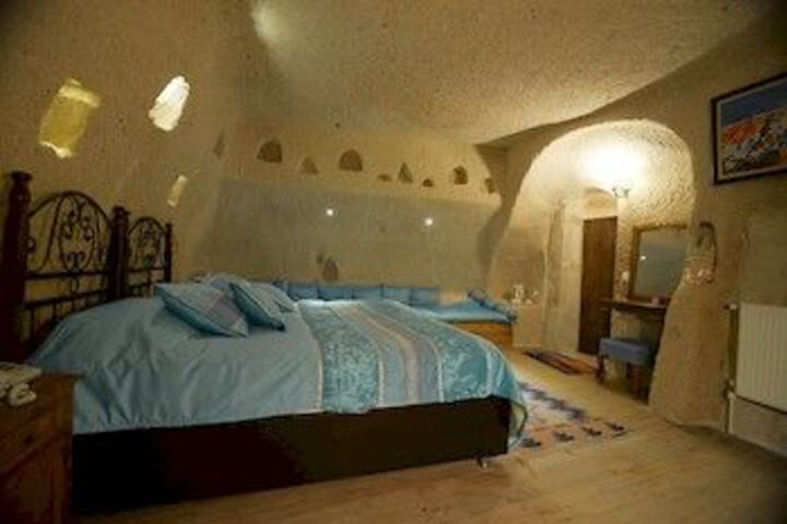 Room 30 of 40