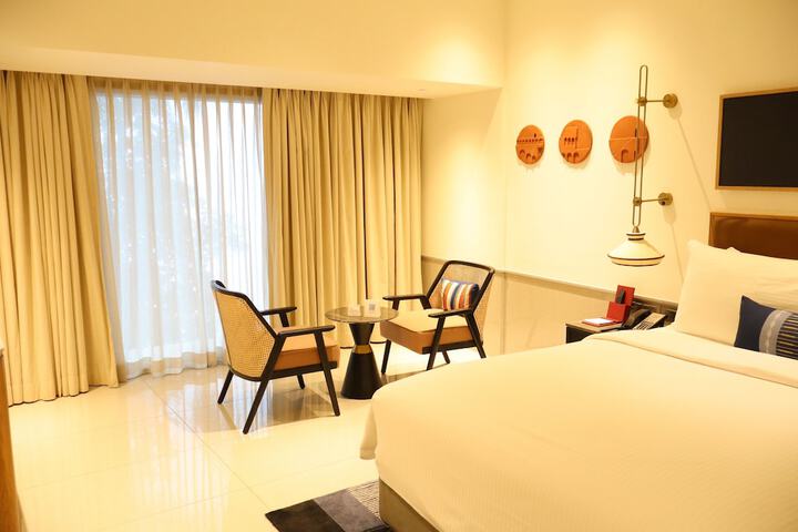 Room 14 of 71