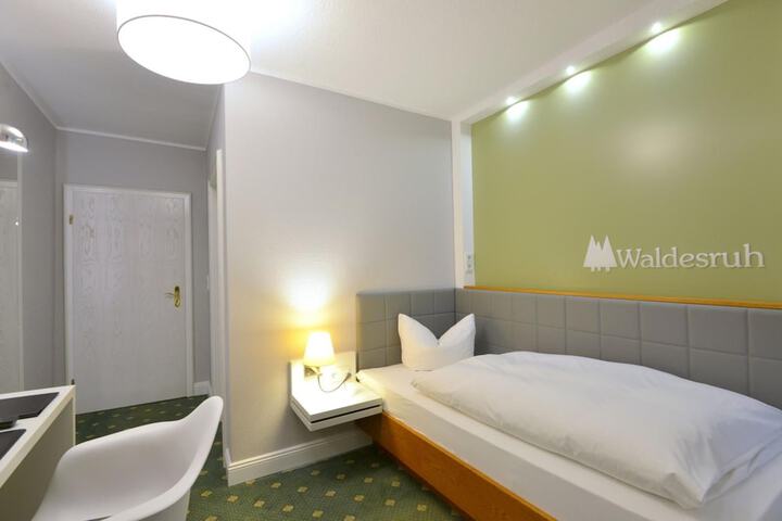 Room 14 of 51