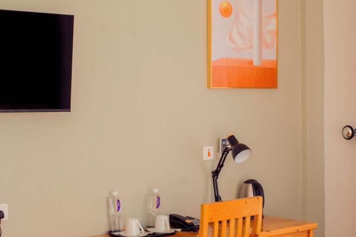 Room 18 of 49