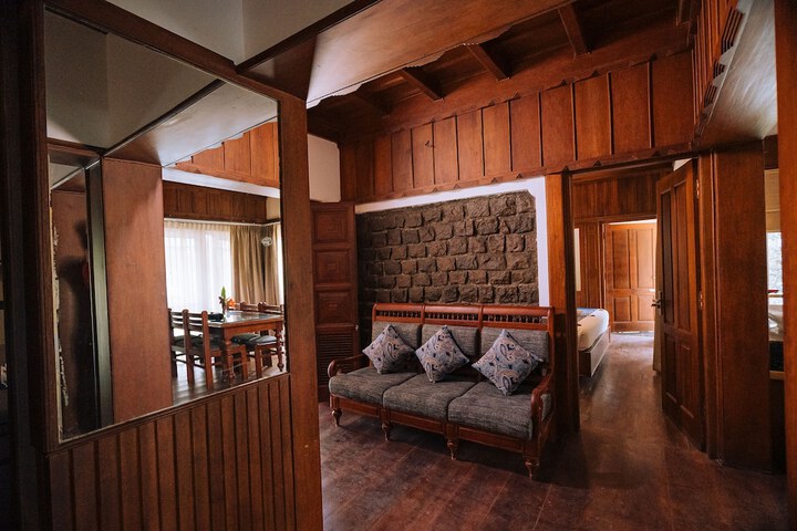Room 30 of 84