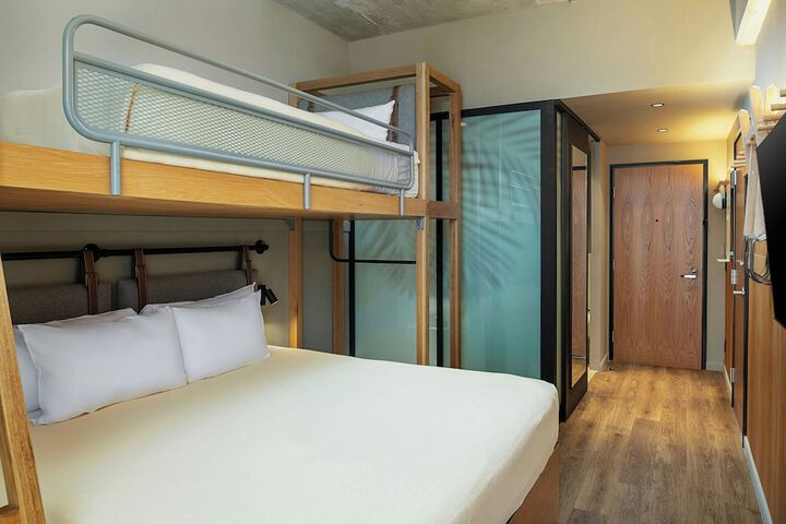 Room 57 of 110