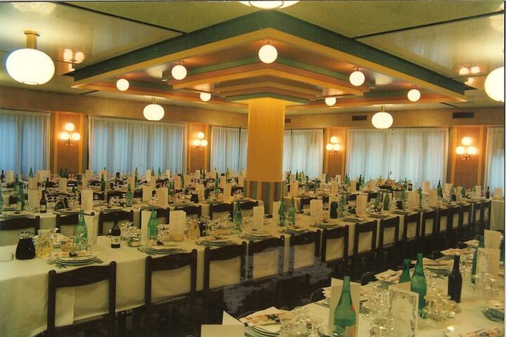 Ballroom/Hall 40 of 45