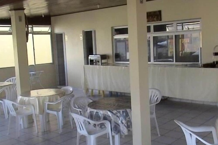Dining Photos