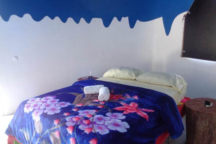 Room 11 of 46