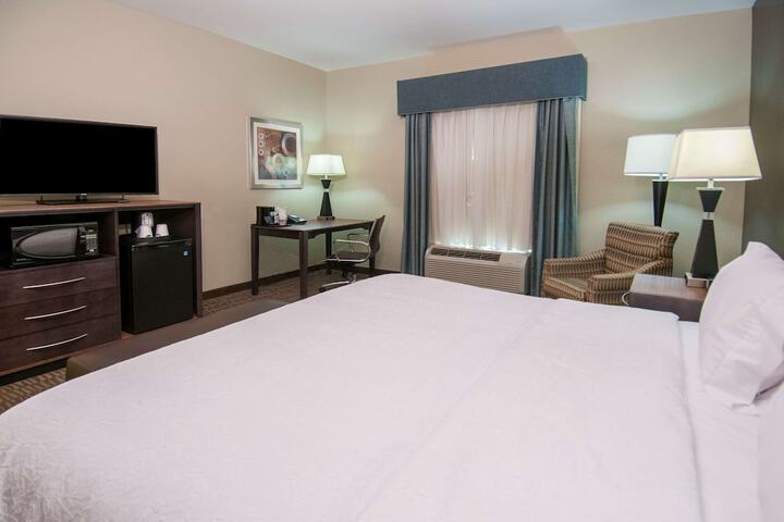 Room 12 of 71