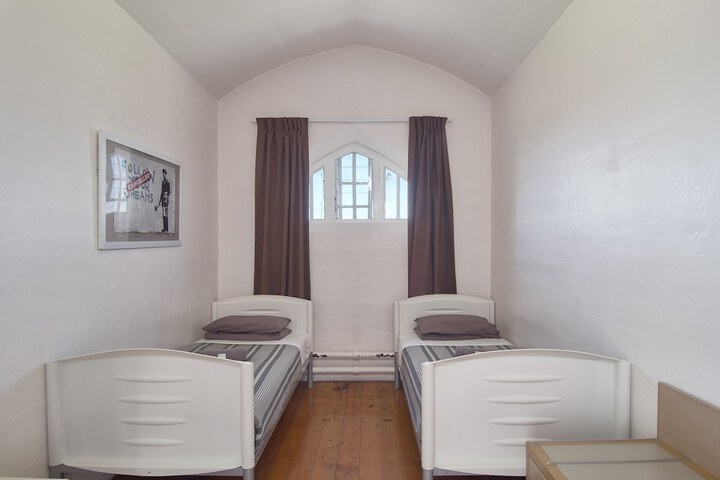 Room 30 of 71