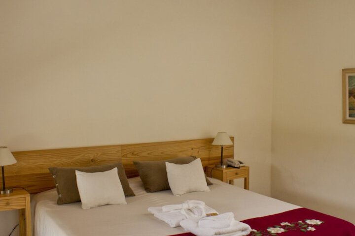 Room 4 of 37