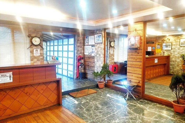 Hotel Interior 2 of 12