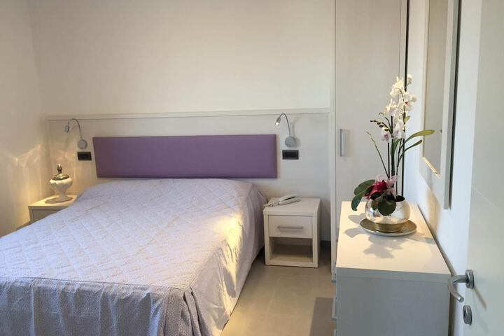 Room 14 of 55