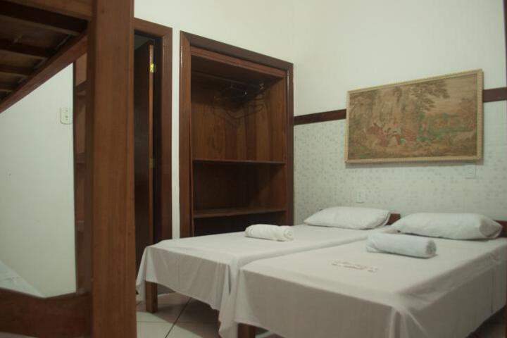 Room 35 of 43