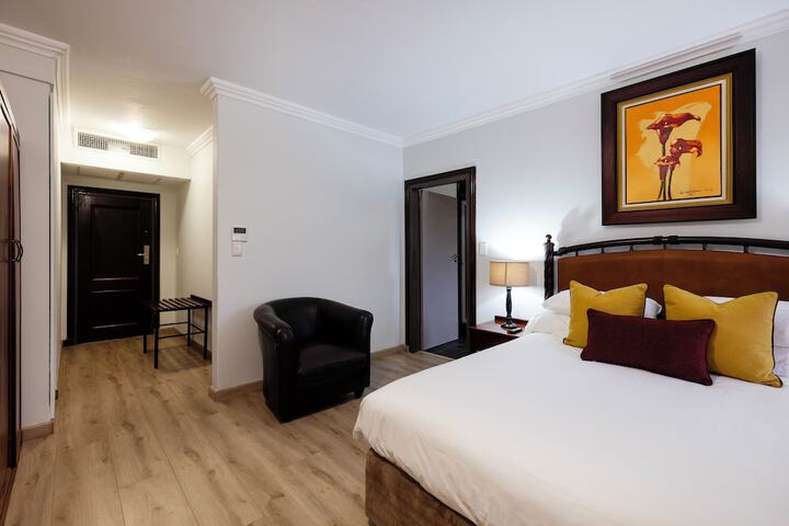 Room 6 of 70