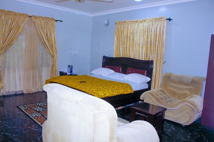 Room 29 of 68