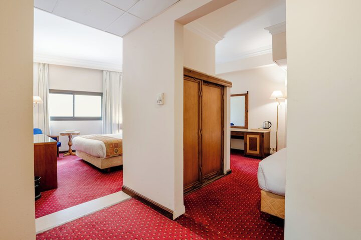 Room 58 of 117