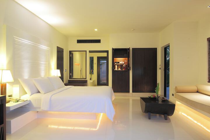 Room 58 of 229
